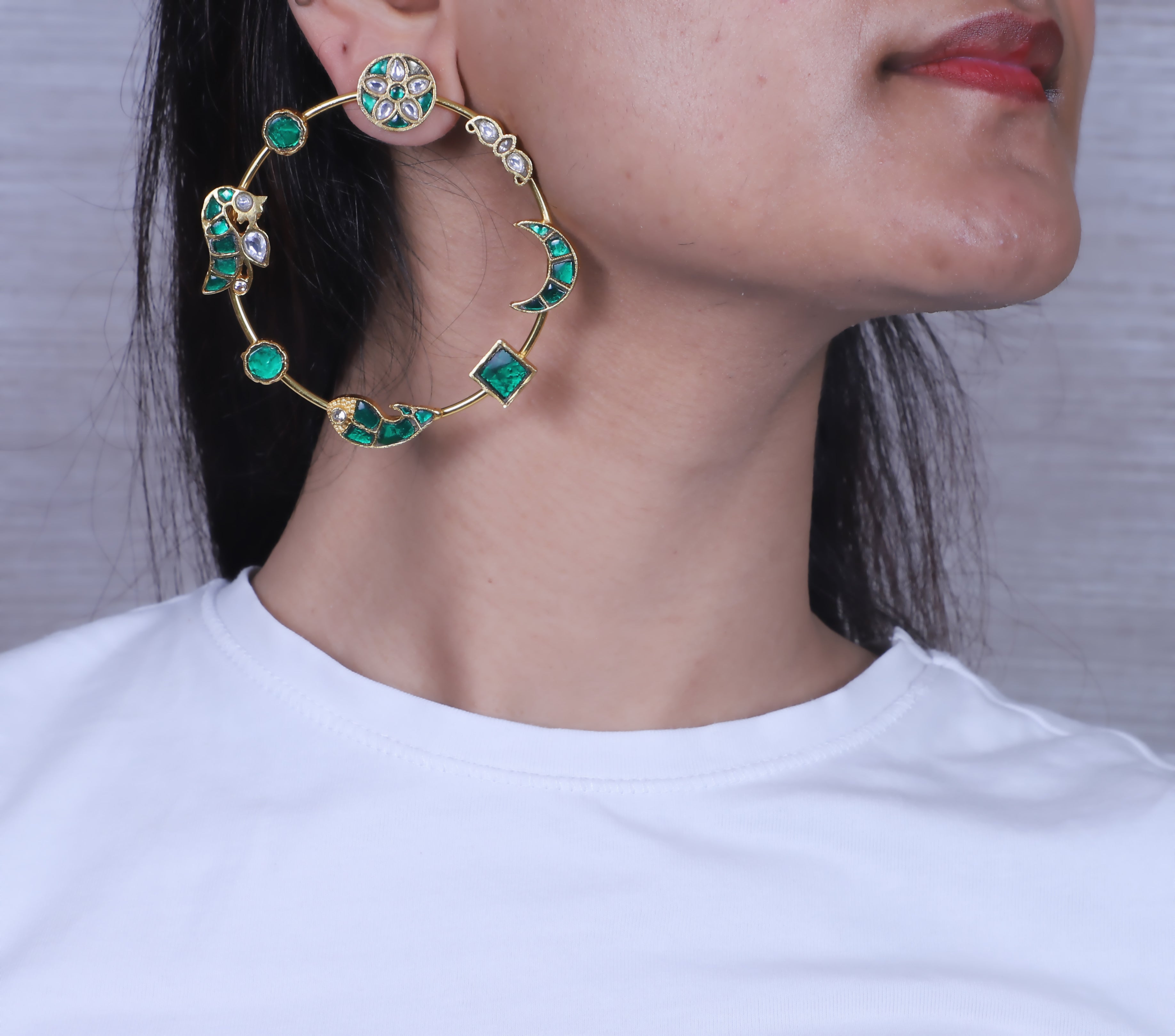 Circular Kundan Earrings