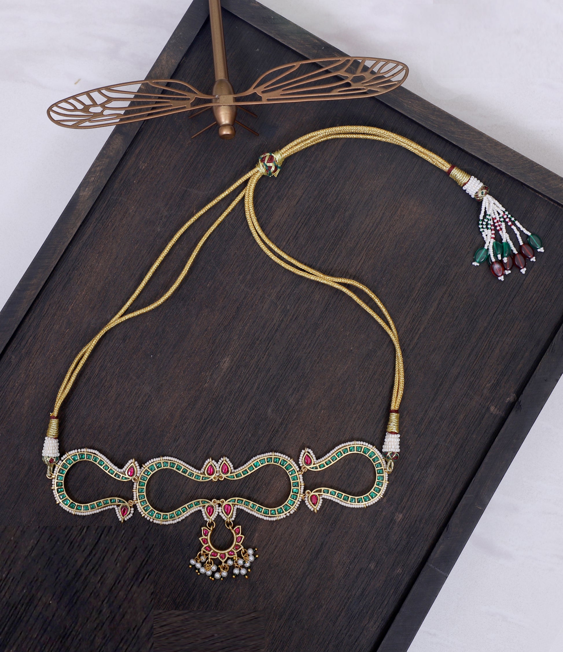 Red and Green Infinite Choker