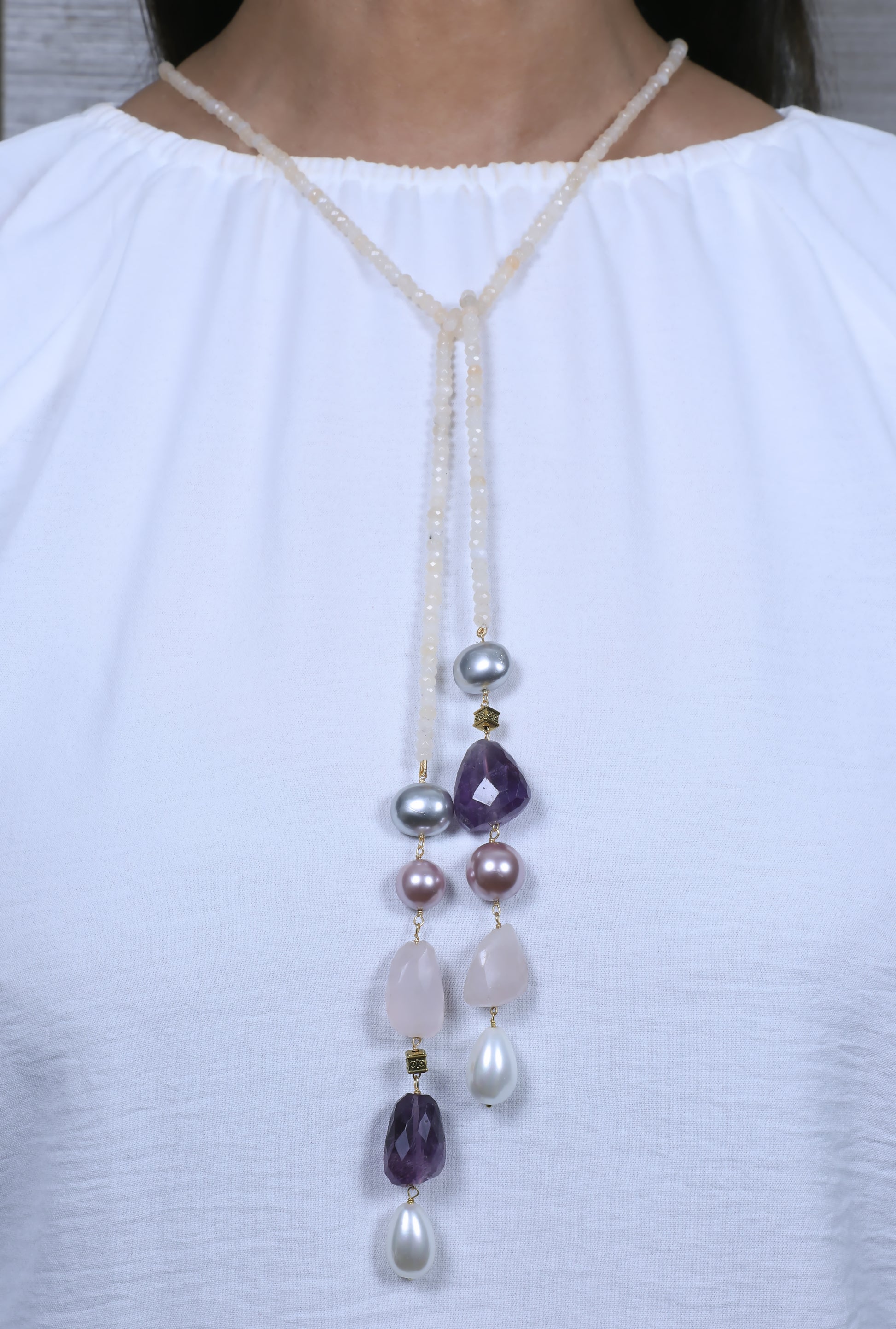 Cream Single Line Lariat