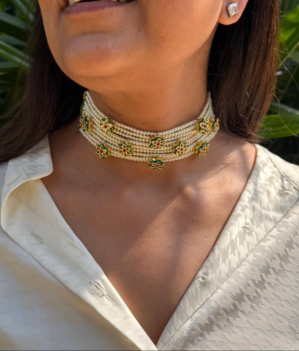 Gulnar Pearl Choker