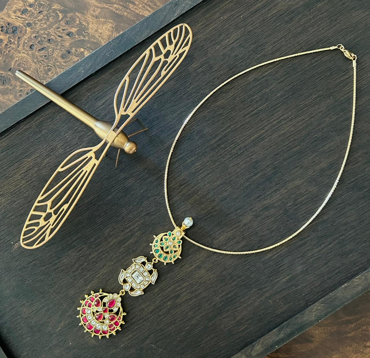 Royal Red and Green Lotus Hasli